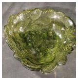 Vintage Indiana Green Glass Loganberry bowl