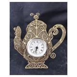 Teapot Clock - free standing, made of metal mesh