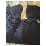 Jones of New York Navy Blue Capris. Size L. NWT