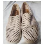 Michael Kors Slip on shoes. Size 7.5 Leather