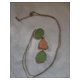 3 stone, Gold-tone necklace