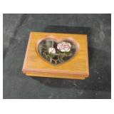 Wood jewelry box