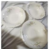 Three serving bowls, French Saxon China 22kt