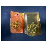 Cup hooks