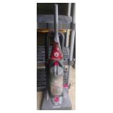 Dirt Devil Jaguar Pet vacuum cleaner. Powers on