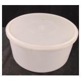 Vintage Tupperware cake keeper