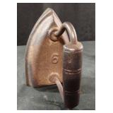 Vintage cast iron sad iron with #6.