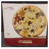 Oneida Sunset Bouquet dinner plate