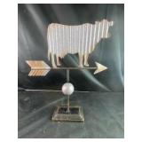 Cow direction decor