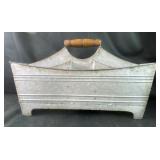 Metal organizer basket