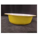 Vintage Pyrex 1 1/2 qt olive green casserole dish