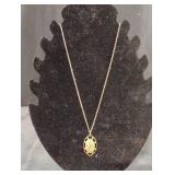 vintage gold-tone pendant necklace featuring