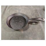 Vintage cast iron sizzler pan