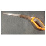 Fiskars D-handle pruning saw