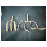 Metal hand-forged tool heads