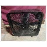 Utilitech box fan. 21 x 21. Works