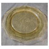 Vintage yellow depression glass plate