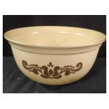 Vintage Pfaltzgraff "Village" 3-quart stoneware