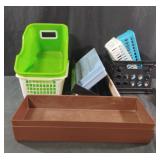 Plastic organizers
