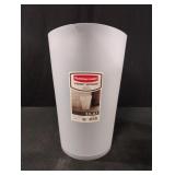 Rubbermaid waste basket. 2.3 gal