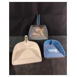 Dust pans - one missing handle