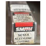 Storage cabinet of welding tip ends