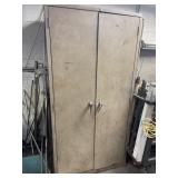 Metal storage cabinet 36w 72t 18d