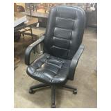 Black office chair