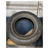 Premium A/S p215/75/r215