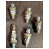 SCHRADER INTERCHANGE PNEUMATIC QUICK DISCONNECTS