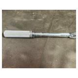 200 pound snap on torque wrench 3/8 drive