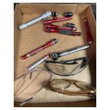 Flashlights magnifying glass safety goggles