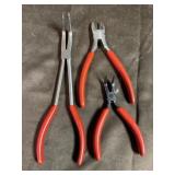 Snap on pliers set