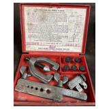 Snap on TFM-5 metric double flaring tool kit