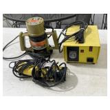 Black & Decker Router (powers on)  / Power