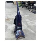 Bissell Pro Heat Pet Vacuum Cleaner (powers on)