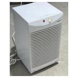 Kenmore Dehumidifier (powers on)