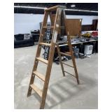 Bauer Wooden 6ft Ladder