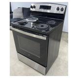 GE Range / Oven (condition unknown)