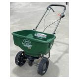 Scotts Turf Builder Edgeguard DLX