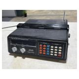 Realistic 20 Channel Pro-2020 Scanner (powers on)