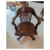 Wooden Rolling Bankers Chair
