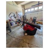 Power Curve Snow Thrower Toro 2000