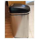 Automatic Battery Operated Trash Can