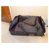 #4 Luggage - Rolling Duffel Suitcase