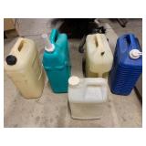 Water/storage containers 4-6 gallon
