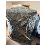 Rhino Hunting Blind wi/ transport bag 5 x 5ï¿½