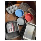 Pampered chef mini pie pan, cake, loaf pans etc