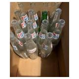 Vintage Pepsi & 7 up bottle