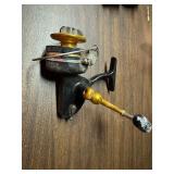 Vintage Penn 712Z Fishing Reel